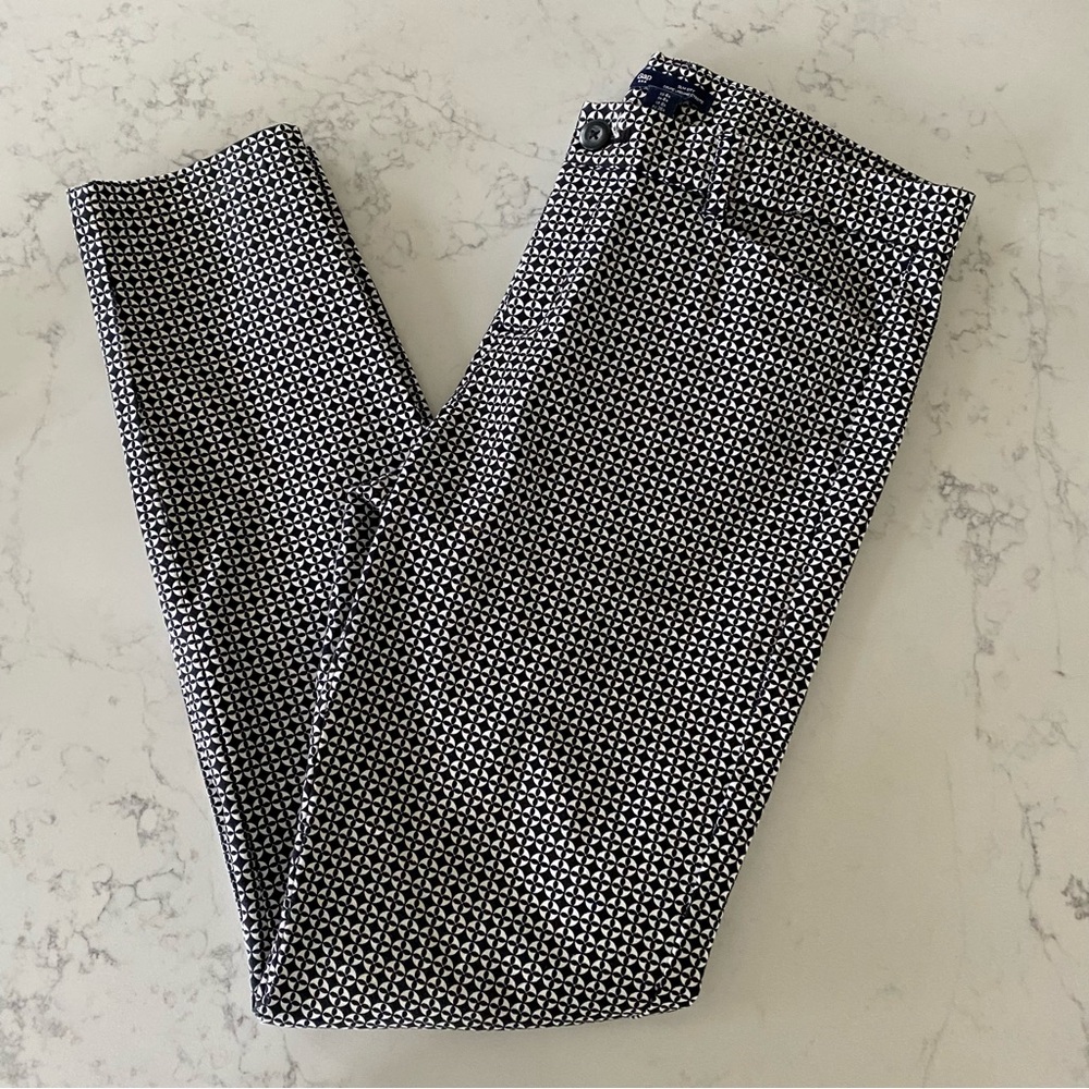 Gap pants, 4
